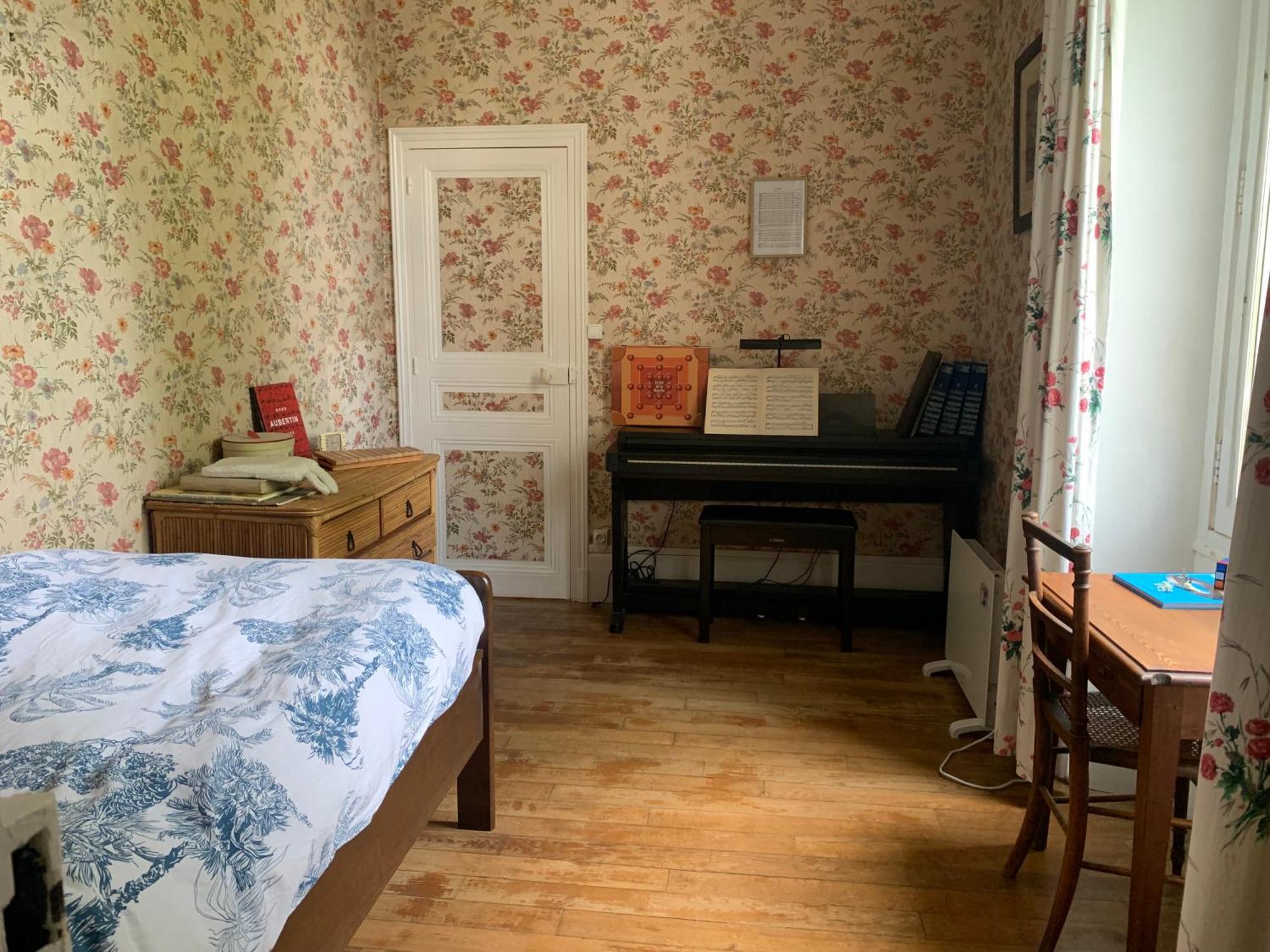 Yxie - Manoir Des Arts Bed & Breakfast Villeblevin Room photo